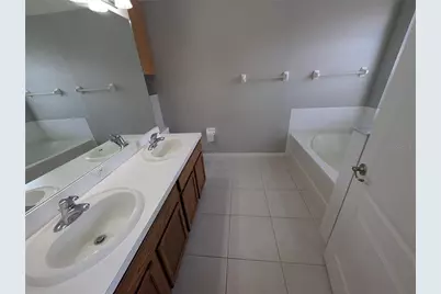 31404 Philmar Lane, Wesley Chapel, FL 33543 - Photo 15