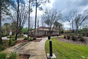 31404 Philmar Ln, Wesley Chapel, FL 33543 - Photo 19