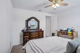 2236 Elegant Mnr Cir, Edgewater, FL 32141 - Photo 51