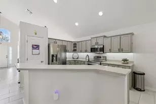 9966 Hidden Dunes Ln, Orlando, FL 32832 - Photo 17