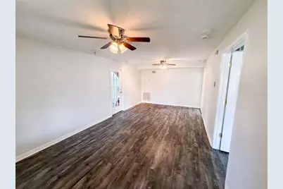 111 S Oleander Avenue, Sanford, FL 32771 - Photo 3