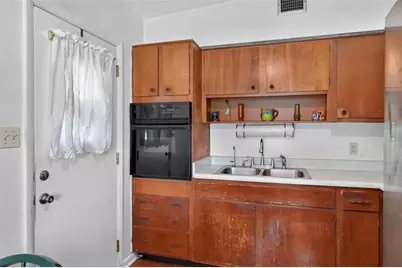 2514 Drake Drive, Orlando, FL 32810 - Photo 5