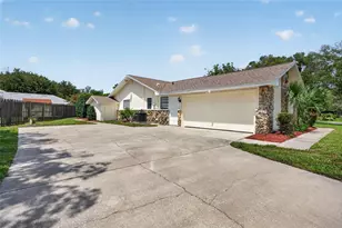 2704 Burgoyne Pl, Deland, FL 32720 - Photo 41