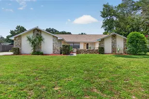 2704 Burgoyne Pl, Deland, FL 32720 - Photo 7