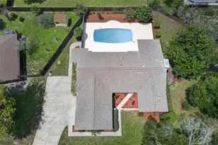 2704 Burgoyne Pl, Deland, FL 32720 - Photo 3