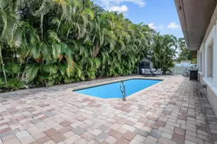 14331 Apache Ave, Largo, FL 33774 - Photo 9