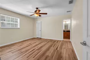 14331 Apache Ave, Largo, FL 33774 - Photo 13