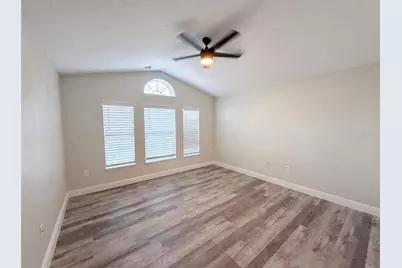 106 Cabrillo Drive, Groveland, FL 34736 - Photo 11