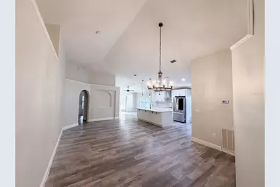 106 Cabrillo Drive, Groveland, FL 34736 - Photo 3