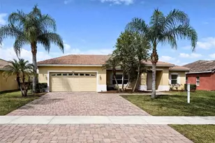 3637 Weatherfield Dr, Kissimmee, FL 34746 - Photo 1