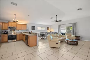 10022 Carole Pl, Leesburg, FL 34788 - Photo 11