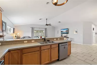 10022 Carole Place, Leesburg, FL 34788 - Photo 15