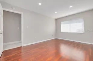334 48th Ave N, Saint Petersburg, FL 33703 - Photo 9