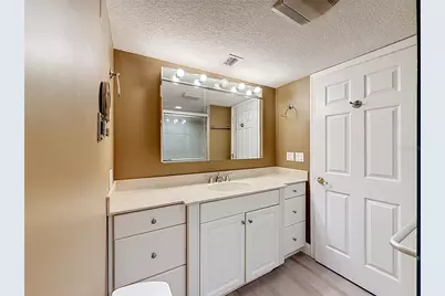 101 N Grandview Street #205, Mount Dora, FL 32757 - Photo 39