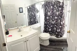 7031 Blair Dr, Orlando, FL 32818 - Photo 11