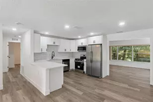 218 Lavender Ct, Orlando, FL 32807 - Photo 7