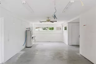 218 Lavender Ct, Orlando, FL 32807 - Photo 35