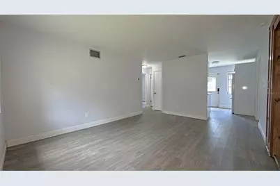 126 Palm Drive, Daytona Beach, FL 32117 - Photo 5