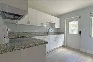 126 Palm Dr, Daytona Beach, FL 32117 - Photo 13