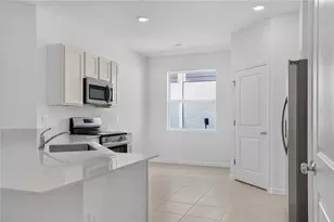 3216 Alpine Wy, Davenport, FL 33837 - Photo 9