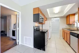 573 Benjamin Franklin Pl, Orlando, FL 32809 - Photo 21