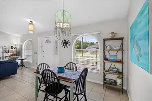 2562 Travida Dr, Deltona, FL 32738 - Photo 9