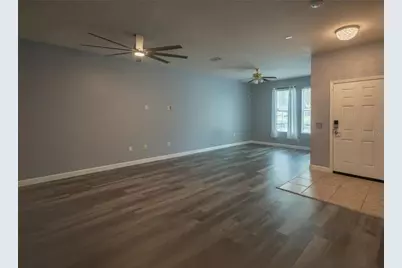2431 Grasmere View Parkway N, Kissimmee, FL 34746 - Photo 17