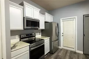 2431 Grasmere View Pkwy N, Kissimmee, FL 34746 - Photo 11