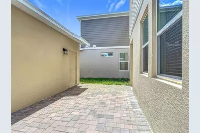 2433 Spring Tune Alley, Kissimmee, FL 34744 - Photo 37