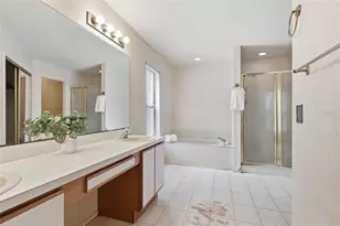 2939 Danforth Dr, Orlando, FL 32818 - Photo 9