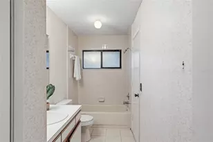 2939 Danforth Dr, Orlando, FL 32818 - Photo 17