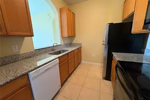 8775 Sartori St, Orlando, FL 32829 - Photo 7