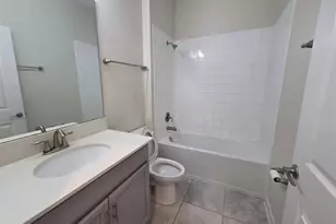 11124 Longleaf Woods Dr, Orlando, FL 32832 - Photo 17