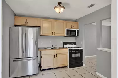 1220 Morin Street #B, Eustis, FL 32726 - Photo 3