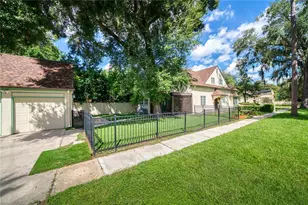 1216 Golden Ln, Orlando, FL 32804 - Photo 47