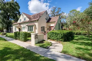 1216 Golden Ln, Orlando, FL 32804 - Photo 1