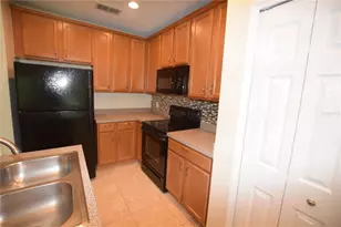 9796 Tivoli Villa Dr, Orlando, FL 32829 - Photo 11