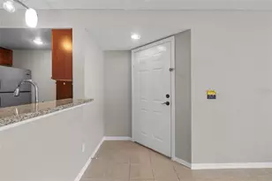 5116 Conroy Rd, Orlando, FL 32811 - Photo 7