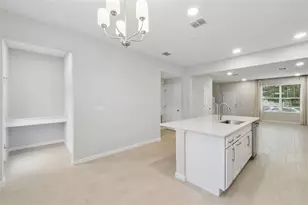 827 Creeping Fig St, Apopka, FL 32703 - Photo 5