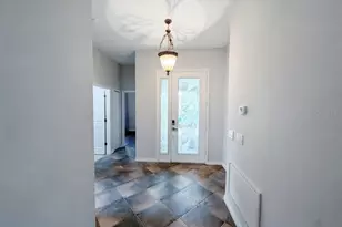 129 Crepe Myrtle Dr, Groveland, FL 34736 - Photo 9