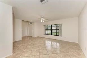 4621 35th Ct E, Bradenton, FL 34203 - Photo 9