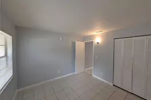 1803 E Humphrey St, Tampa, FL 33604 - Photo 11