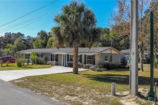1517 N Grandview St, Mount Dora, FL 32757 - Photo 1
