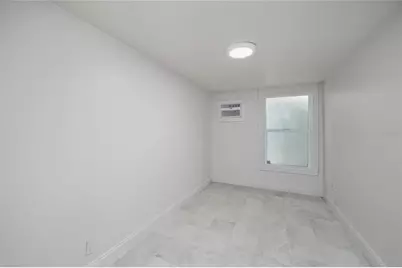 4615 N Hesperides Street, Tampa, FL 33614 - Photo 9