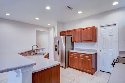 1812 Bayshore Way, Clearwater, FL 33760 - Photo 7