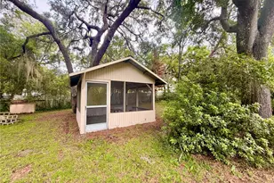 141 Robinhood Dr, Deland, FL 32724 - Photo 13