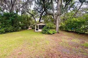 141 Robinhood Dr, Deland, FL 32724 - Photo 11