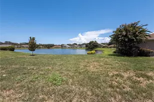 923 Oxford Park Dr, Sun City Center, FL 33573 - Photo 25