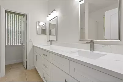 10402 Eastpark Lake Drive, Orlando, FL 32832 - Photo 19