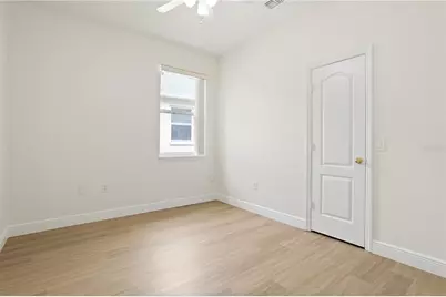 10402 Eastpark Lake Drive, Orlando, FL 32832 - Photo 21